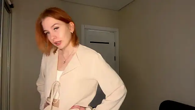 Snapshot of LuxuryRita chatting on 02.15.26 LuxuryRita online show from 02.15.26