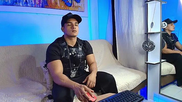 Snapshot of jhon_nicolas chatting on 07.18.26 jhon nicolas online show from 07.18.26