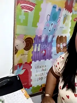 biggbooty15 online show from 02.18.26