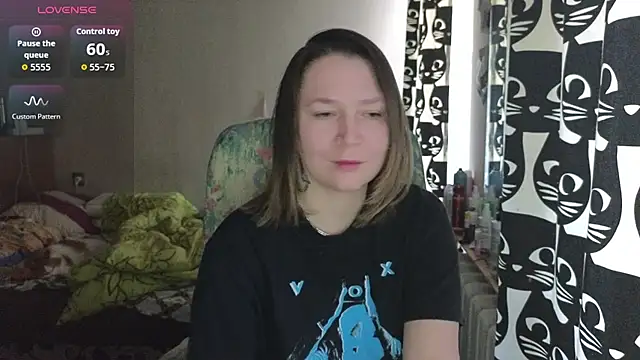 Snapshot of Ozalin_ chatting on 02.18.26 Ozalin online show from 02.18.26