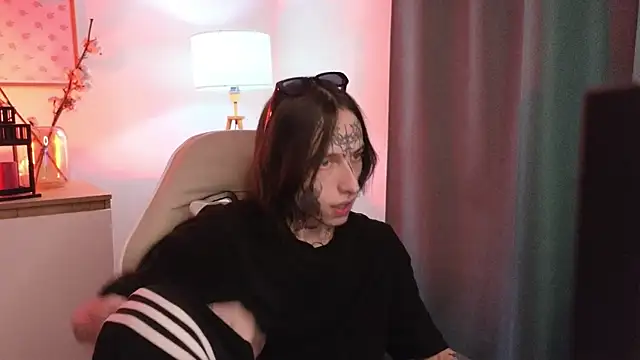 swagamee online show from 04.18.26