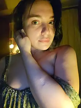 Snapshot of HotDevilGirl_ chatting on 02.08.26 HotDevilGirl online show from 02.08.26