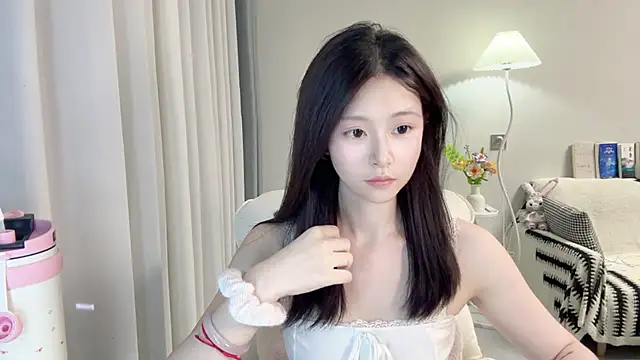 Snapshot of DYyyyyy-- chatting on 07.05.26 DYyyyyy-- online show from 07.05.26