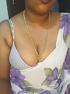 Snapshot of Chinnima143 chatting on 07.08.26 Chinnima143 online show from 07.08.26