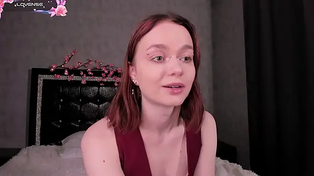 Snapshot of LillianPerry chatting on 03.01.26 LillianPerry online show from 03.01.26