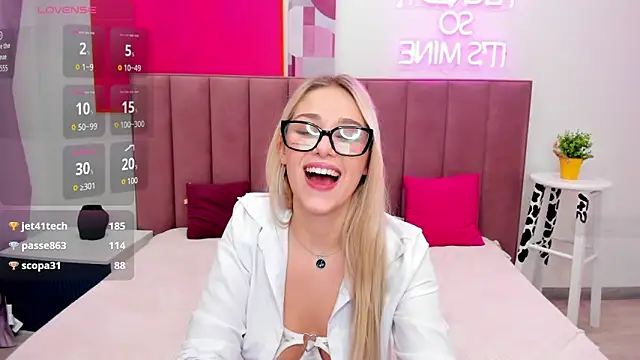 Snapshot of MIla_Stunning chatting on 02.03.26 MIla Stunning online show from 02.03.26