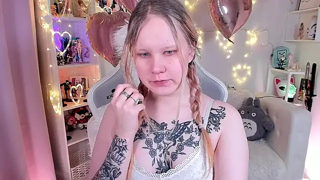 AnnieVibe online show from 02.05.26