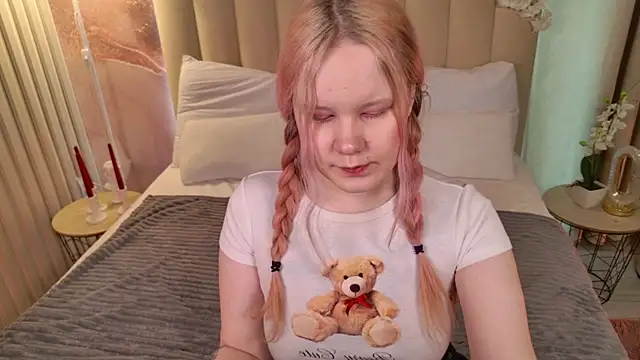 AnnieVibe online show from 03.28.26