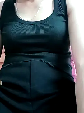 Snapshot of angel_A01 chatting on 02.14.26 angel A01 online show from 02.14.26