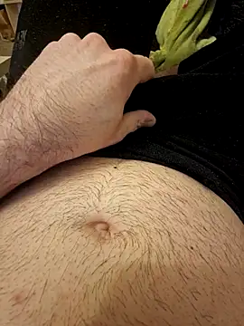 Snapshot of TrustMeNow chatting on 02.05.26 TrustMeNow online show from 02.05.26