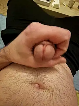 Snapshot of TrustMeNow chatting on 02.10.26 TrustMeNow online show from 02.10.26