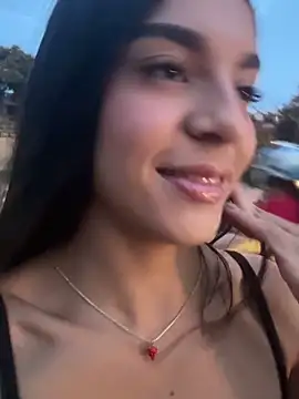 NaniBlossomX online show from 04.10.26