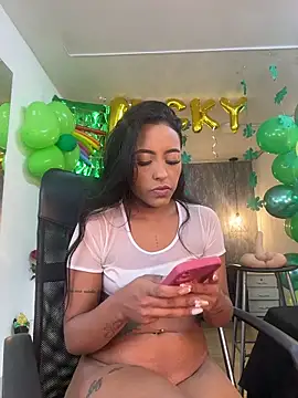 Alahia Betancurr online show from 03.18.26