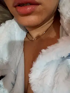 kamilia sexyy online show from 04.12.26