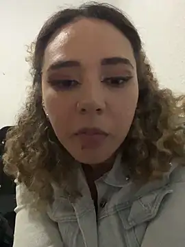 Snapshot of Isabelle_Sara chatting on 02.04.26 Isabelle Sara online show from 02.04.26