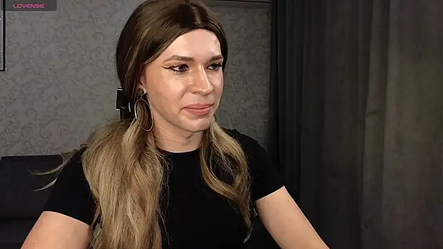 Anna inHear online show from 04.06.26