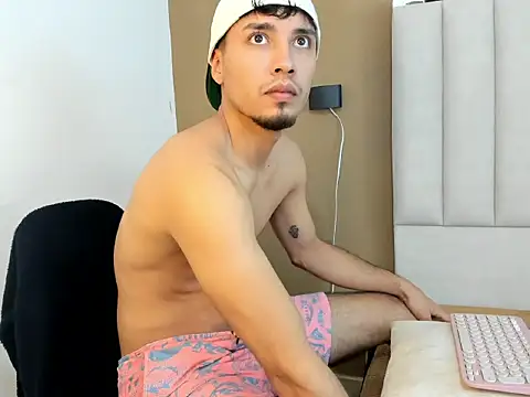 Snapshot of Noah_Smith01 chatting on 02.24.26 Noah Smith01 online show from 02.24.26