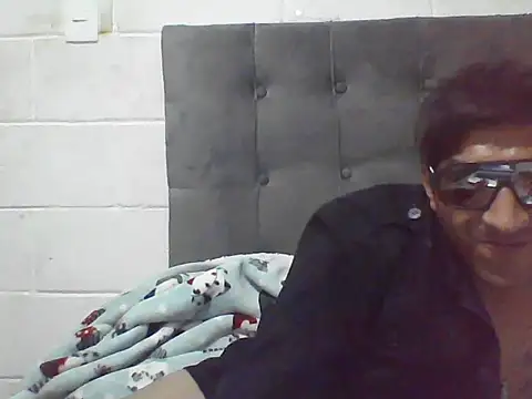 FierrudoMora777 online show from 03.23.26