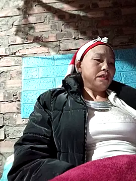 lena-cute online show from 02.19.26