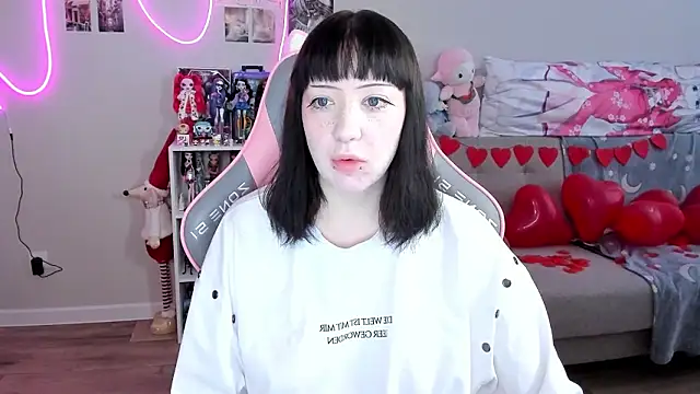 Snapshot of MollysLand chatting on 02.12.26 MollysLand online show from 02.12.26