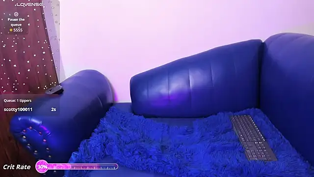 Snapshot of Lya_dubois_ chatting on 02.07.26 Lya dubois online show from 02.07.26