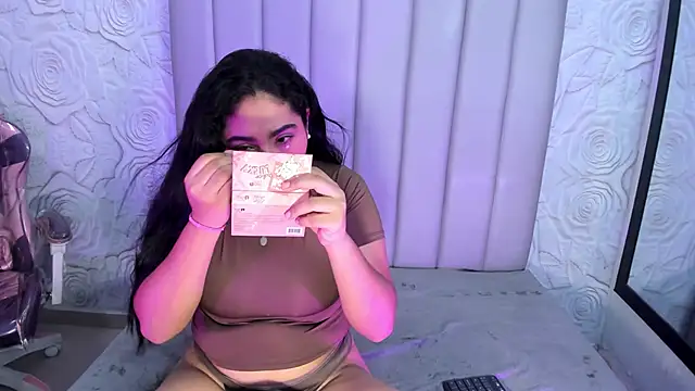 Snapshot of Lya_dubois_ chatting on 02.21.26 Lya dubois online show from 02.21.26