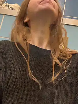 Snapshot of Bubble_Chloe chatting on 02.19.26 Bubble Chloe online show from 02.19.26