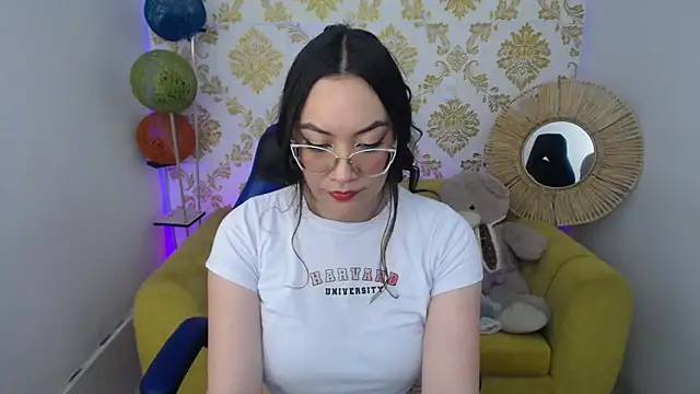 ALISS M  online show from 02.20.26