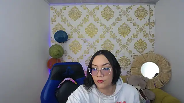 ALISS M  online show from 02.23.26