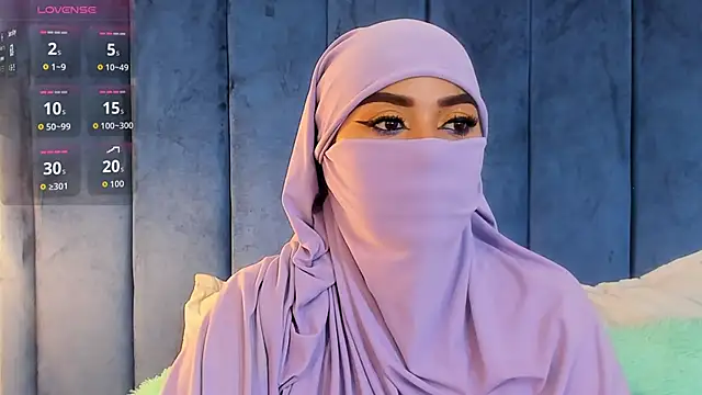 fatimarab   online show from 03.13.26