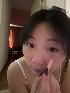 Snapshot of LXR77887 chatting on 02.15.26 LXR77887 online show from 02.15.26