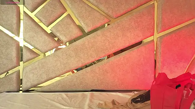 Snapshot of Dahiana_Dmour_ chatting on 02.26.26 Dahiana Dmour online show from 02.26.26