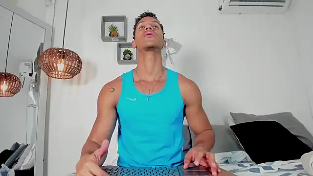 Royland Vega online show from 02.05.26