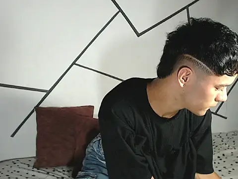 Snapshot of cooper_shiro chatting on 02.11.26 cooper shiro online show from 02.11.26