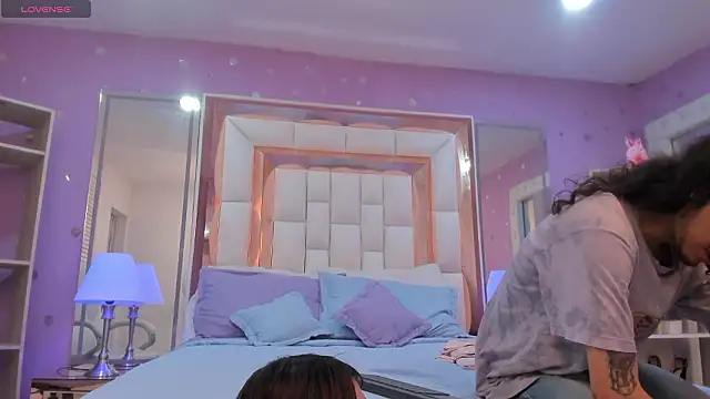 Goldentemptation  online show from 03.26.26