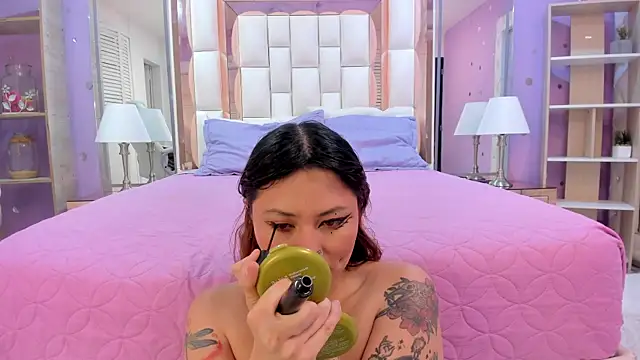 Goldentemptation  online show from 06.01.26