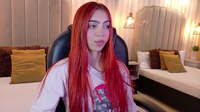 Snapshot of Polygonniaa chatting on 02.19.26 Polygonniaa online show from 02.19.26