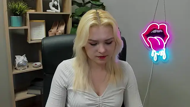 SweetLilyxo online show from 03.31.26