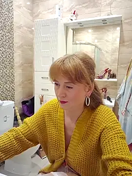 LanaBananaa  online show from 04.10.26