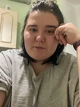 Snapshot of AngelKiras chatting on 02.04.26 AngelKiras online show from 02.04.26