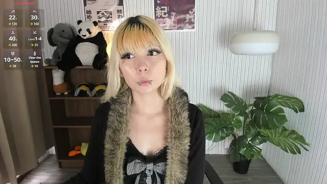 Laukyubey1 online show from 02.17.26