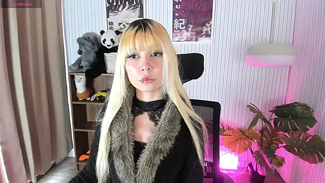 Laukyubey1 online show from 03.14.26