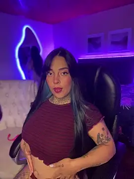 Annie Alicee online show from 02.04.26