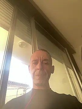 Snapshot of creativeX chatting on 02.23.26 creativeX online show from 02.23.26