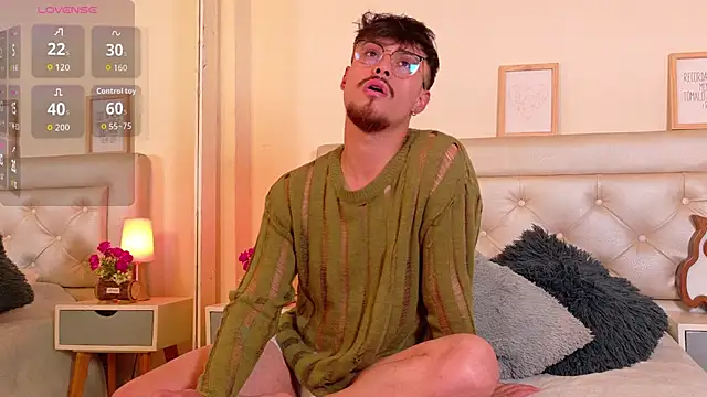 Aiden Gray online show from 02.24.26