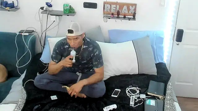 JokerAndyKenwood online show from 04.21.26