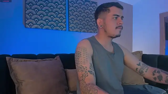 Snapshot of Chriss_Hunt chatting on 02.06.26 Chriss Hunt online show from 02.06.26