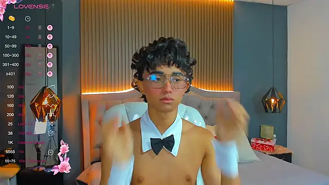 Noa 03 online show from 04.06.26