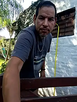 Snapshot of gordorichard chatting on 02.12.26 gordorichard online show from 02.12.26