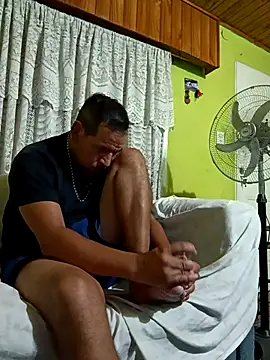 Snapshot of gordorichard chatting on 02.25.26 gordorichard online show from 02.25.26